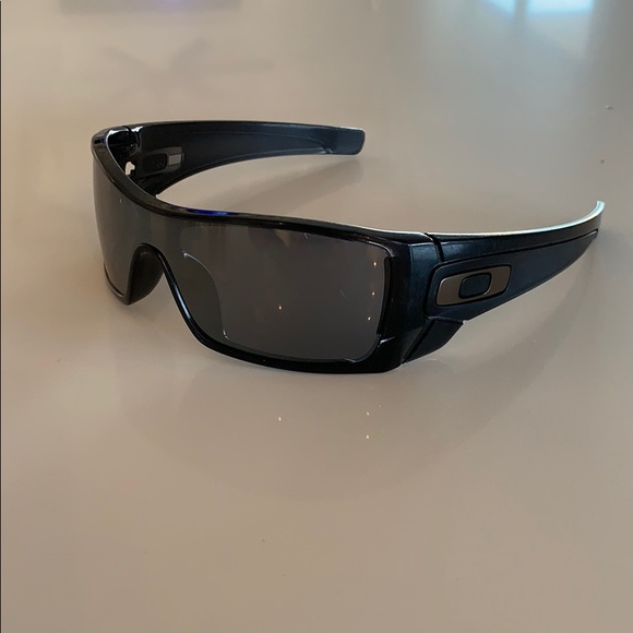 oakley bat